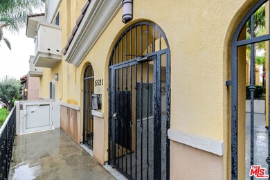 5521 Kester Ave unit 7, Sherman Oaks, CA 91411 - photo 2