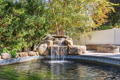 83 County Rd, Reading, MA 01867 - photo 5