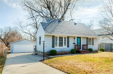 3405 50th St, Des Moines, IA 50310 - photo 2