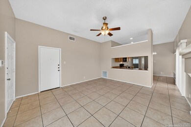 9971 Echo Plain Dr, San Antonio, TX 78245 - photo 4