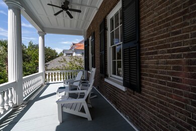 214 Calhoun St-26