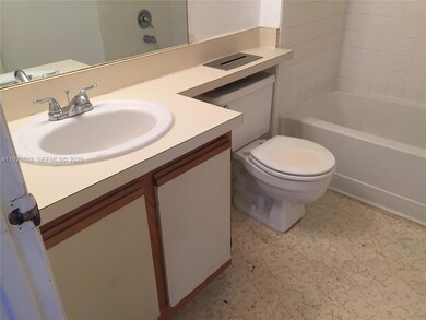 9999 Summerbreeze Dr unit 424, Sunrise, FL 33322 - photo 6