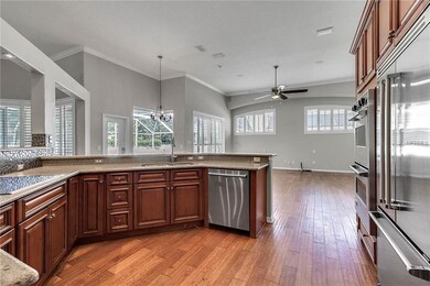 Kitchen with Viking appliances, double ovens, extr