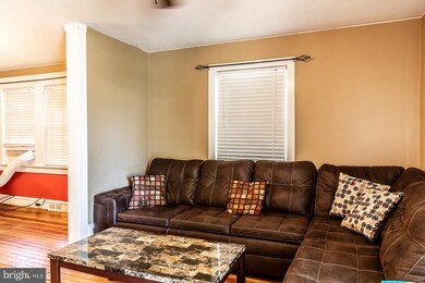 513 Beacon Ave, Paulsboro, NJ 08066 - photo 5