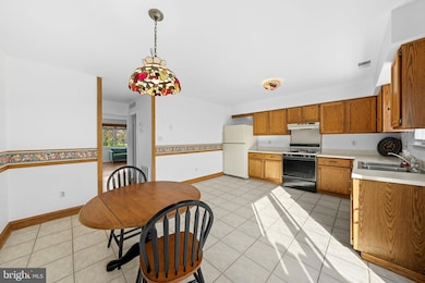 31 Gloucester Ct unit 22295, Bordentown, NJ 08505 - photo 6