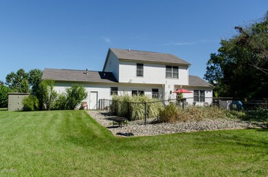1919 Jay St Niles MI 49120 USA-large-003