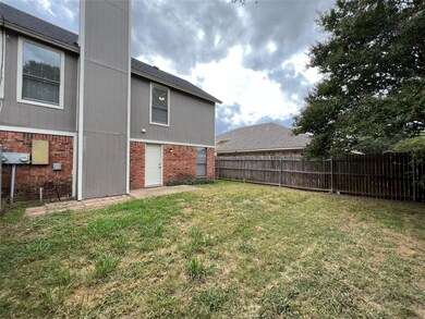 7605 April Ct, North Richland Hills, TX 76182 - photo 6