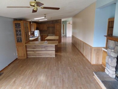 2976 E State Road 4, La Porte, IN 46350 - photo 4