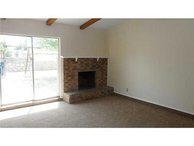 11414 Jack Cupit Ln, El Paso, TX 79936 - photo 3