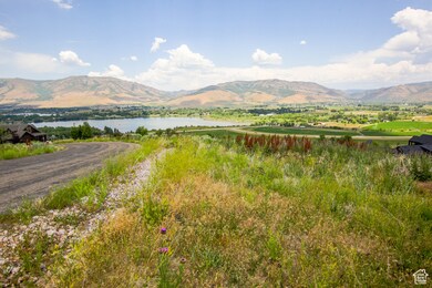 6839 E Summit Peak Cir unit 48, Huntsville, UT 84317 - photo 3