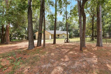 194 Ridgewood Dr, Magnolia, TX 77355 - photo 2