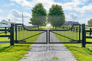 1230 Oregon Rd, Versailles, KY 40383 - photo 3