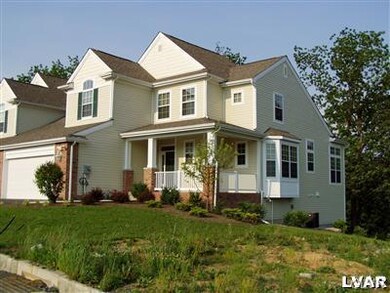 2429 Napa Dr, Easton, PA 18040 - photo 2