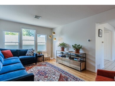 20 Amity Place, Amherst, MA 01002 - photo 7