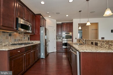 9403 Stonewall Rd, Manassas, VA 20110 - photo 6