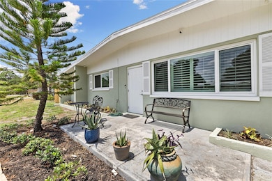 163 Sunway Ave, Sarasota, FL 34237 - photo 2