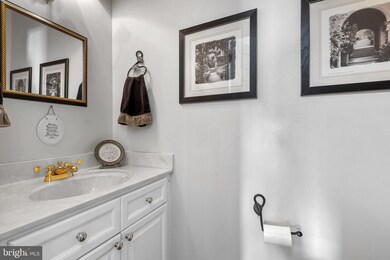 2297 Locust Dr unit 52, Lansdale, PA 19446 - photo 3