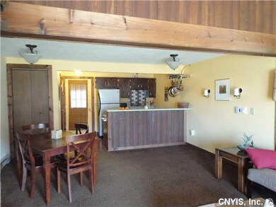 Kitchen. Convenient dining area.