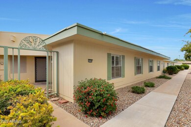 10540 W Ocotillo Dr, Sun City, AZ 85373 - photo 7