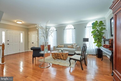 25499 Beresford Dr, Chantilly, VA 20152 - photo 7