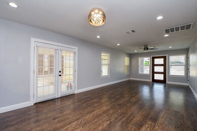 7221 England St, Houston, TX 77021 - photo 6