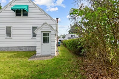 19 Harvard St, Uxbridge, MA 01569 - photo 4