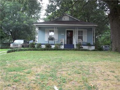 This home sits way back from the street. Vinyl sid
