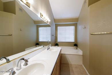 7520 E Camino Real-13