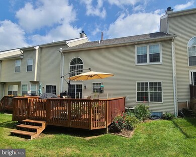 838 Long Meadow Dr, Chalfont, PA 18914 - photo 3