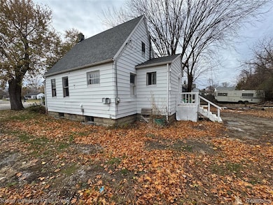 3401 Davison Rd, Flint, MI 48506 - photo 3