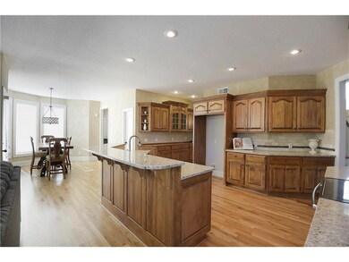 New granite, sink, disposal, tile backsplash, s/s 