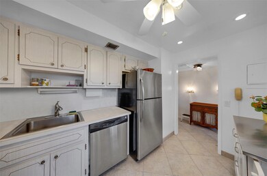 3000 N Palm Aire Dr unit 302, Pompano Beach, FL 33069 - photo 2