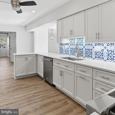 13203 Iris Ct, Bowie, MD 20715 - photo 3