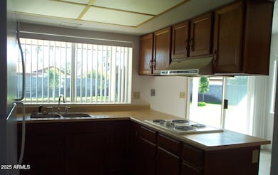 817 W Knowles Cir, Mesa, AZ 85210 - photo 2