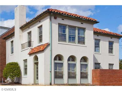 Facade/Exterior Front