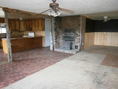 023-308782 Living Room 2