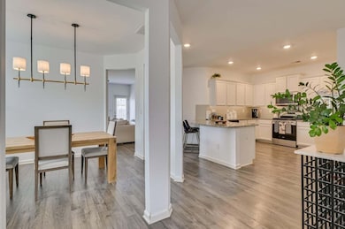 20250801140400739679000000-o