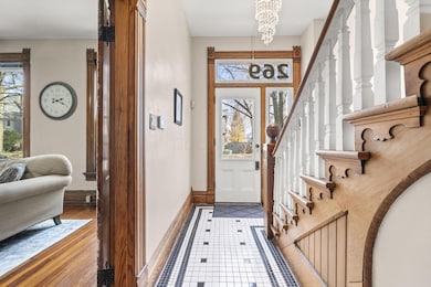 269 S 17th St, Columbus, OH 43205 - photo 7