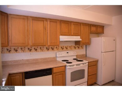 141 Maple Ave unit 143, Dublin, PA 18917 - photo 2