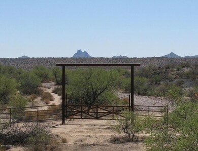 20695 W Coyote Gulch unit MB, Wickenburg, AZ 85390 - photo 5