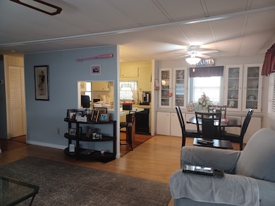 36 Kingsport Ave, Palmetto, FL 34221 - photo 5