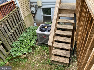 20323 Greenriver Terrace, Germantown, MD 20876 - photo 7