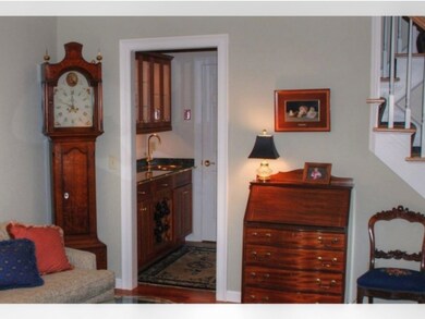 634 Golf Course Rd, South Burlington, VT 05403 - photo 7