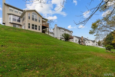 1604 Ivy Chase Ln, Fenton, MO 63026 - photo 3