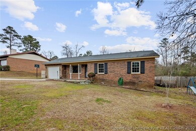 128 Brewster Dr, Fayetteville, NC 28303 - photo 3