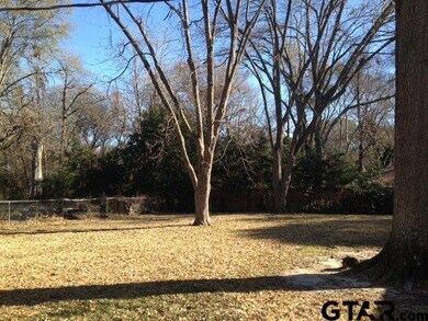 525 525 Beechwood, Tyler, TX 75701 - photo 2