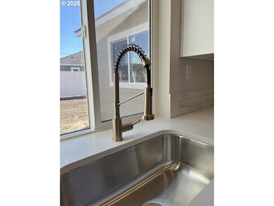 630 Crafton Ln, Stanfield, OR 97875 - photo 4