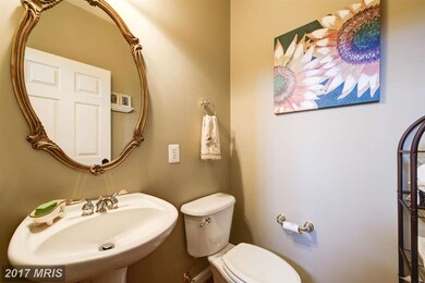 12484 Rose Path Cir, Fairfax, VA 22033 - photo 4