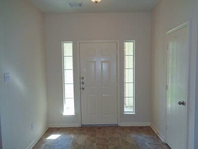 16734 Gleneagle Dr N, Conroe, TX 77385 - photo 2