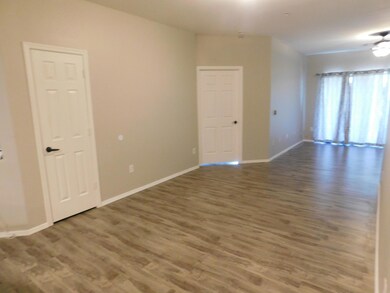 6770 N 47th # 2018